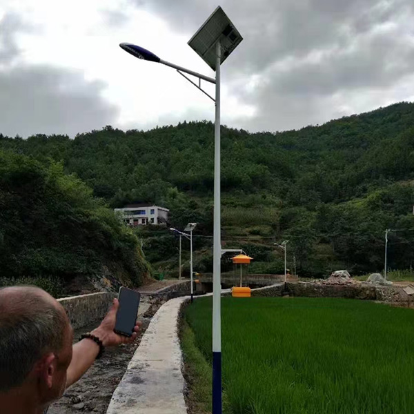杀虫灯